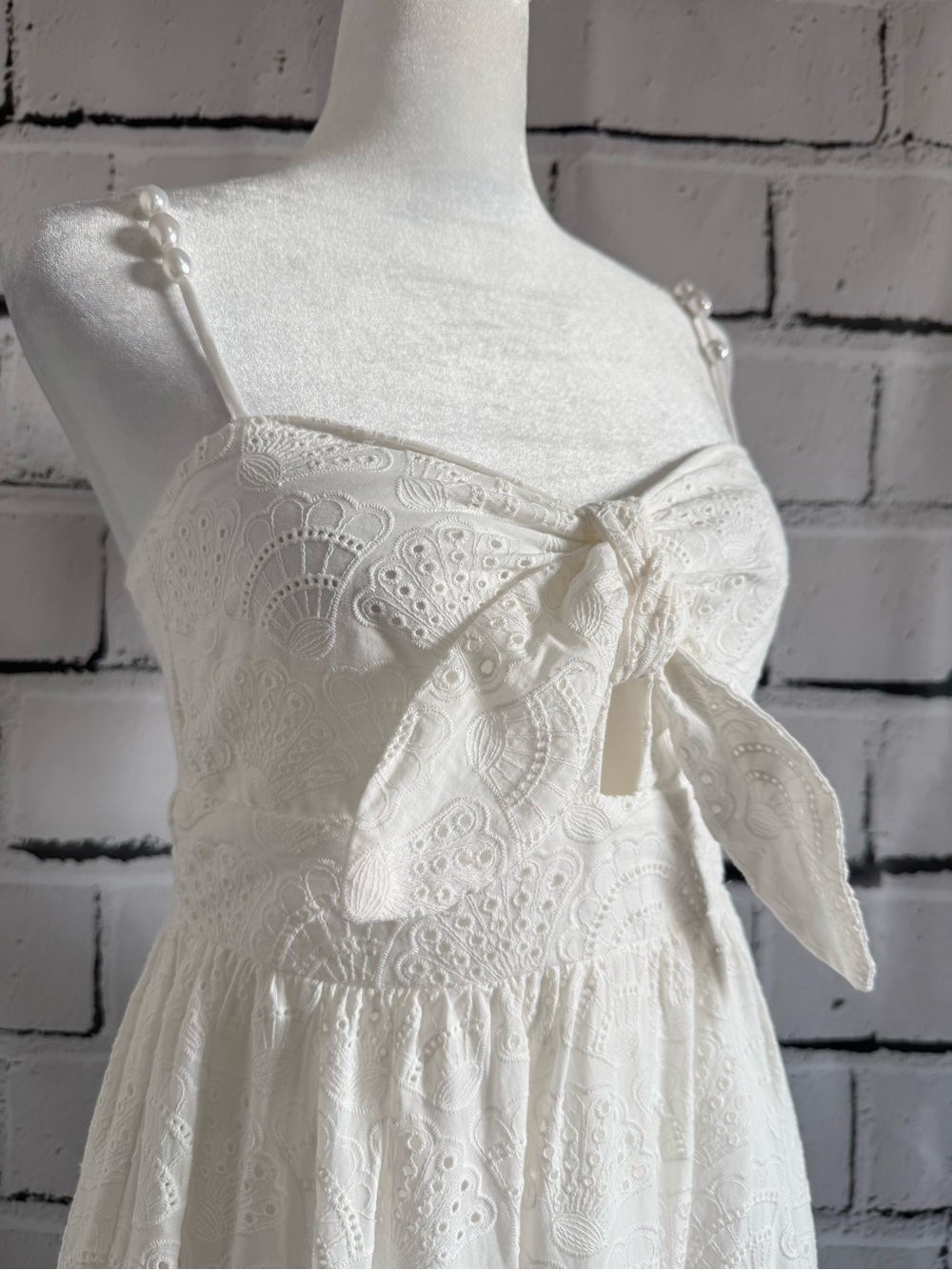 NWT House of Harlow 1960 White Eyelet Cotton Maxi Dress Smocked Back S - Picture 8 of 14